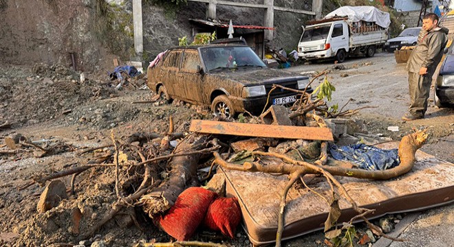 Hatay'da sağanak nedeniyle tek katlı ev çöktü; 1 ölü