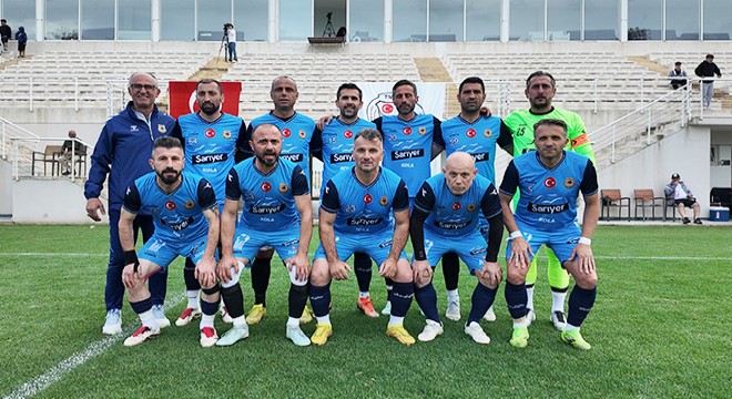 Hendek Veteranlar, üst üste üçüncü kez şampiyon oldu