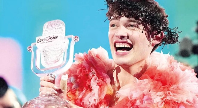 İsrail'e bir protesto daha