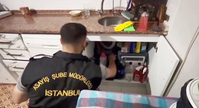 İstanbul merkezli suç örgütü operasyonu: 23 gözaltı