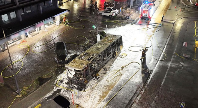 İsviçre'de otobüs yangını: 6 ölü, 5 yaralı