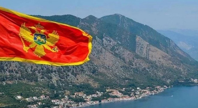 Karadağ'dan geri adım: Vize kararı