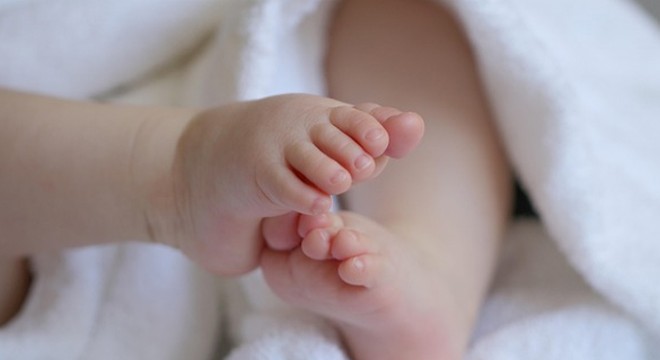 Kayalıkların arasında bebek cesedi bulundu