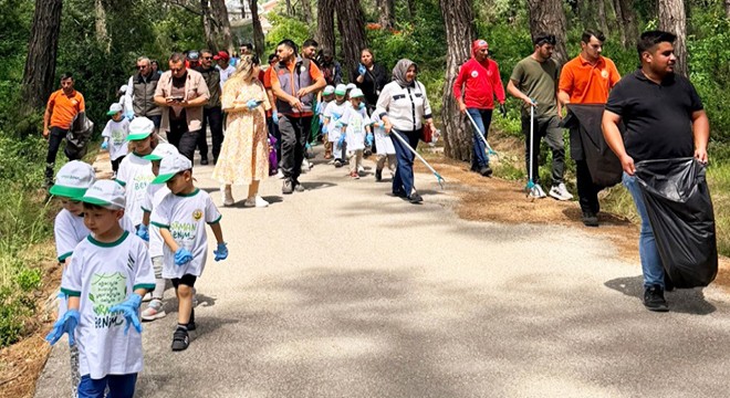 Kemer'de çevre temizliği