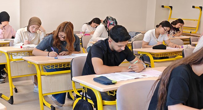 Kepez Belediyesi'nden YKS adaylarına destek