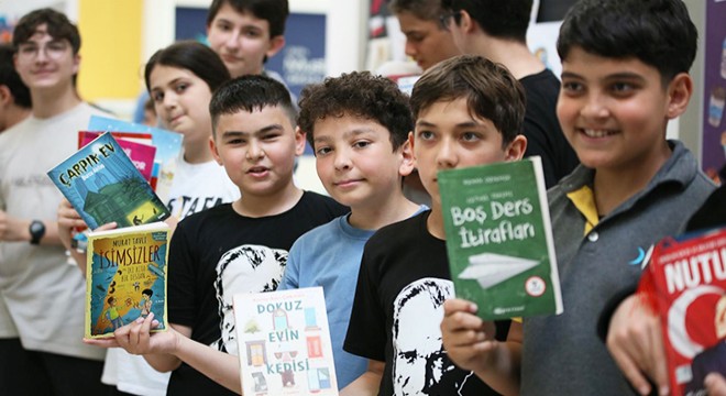 Kepez Belediyesi'nden okullara ‘Kitap Kumbarası'