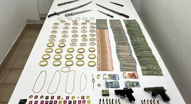 Kepez'de sahte altın ve ruhsatsız silah operasyonu