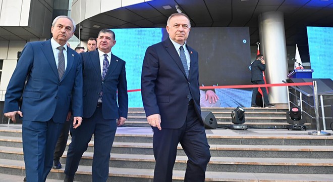 Kepez'den Kadir Gecesi'nde 5 bin kişilik birlik sofrası