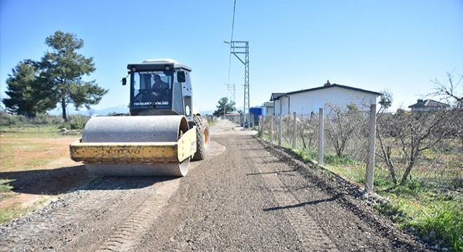 Kepez'den Odabaşı Mahallesi'nde yol iyileştirme çalışması