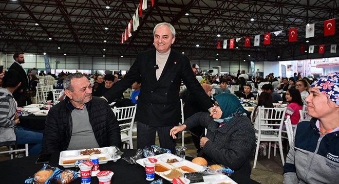 Kepez, iftar sofralarında ve ramazan etkinliklerinde buluşuyor