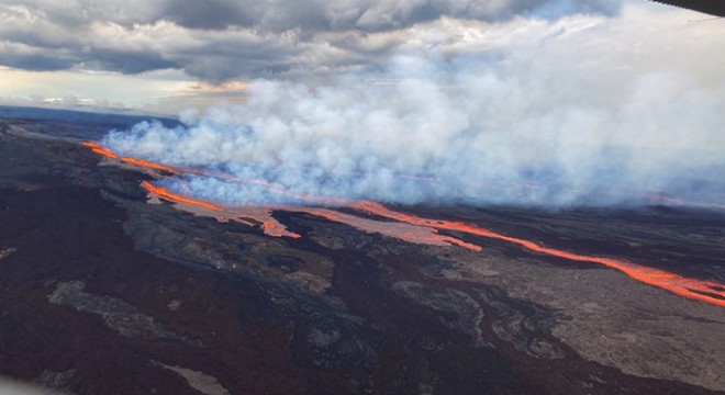 Kilauea Yanardağı yeniden lav püskürtüyor