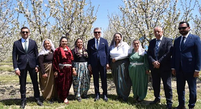 Kiraz çiçeği foto safari etkinliği