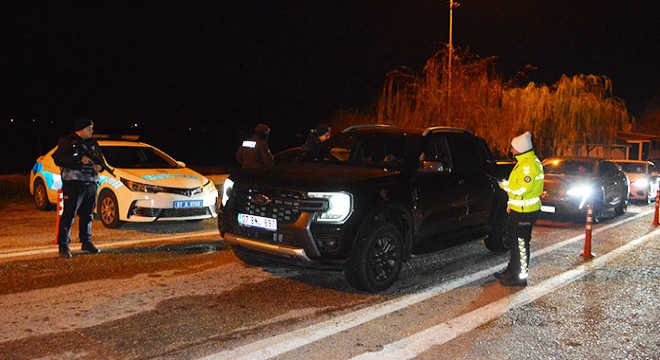 Korkuteli'de huzurlu ve güvenli yılbaşı denetimi