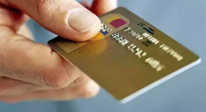 Kredi kartı kullanırken bu hatayı yapan pişman oluyor