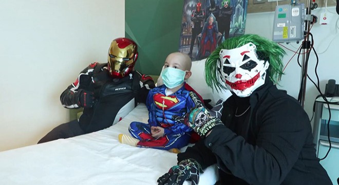 Lösemi hastası Zeyd'in süper kahraman hayali gerçek oldu