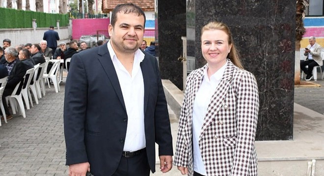 Muhtar, Antalya'da okuduğu okulun yıkılan çeşmesini yeniledi