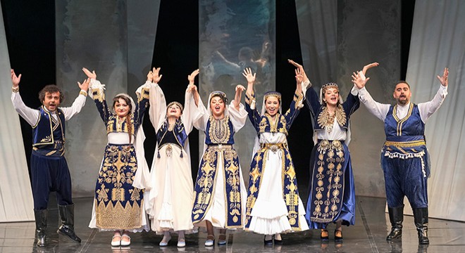 Nefes'e Antalya'da alkış yağmuru