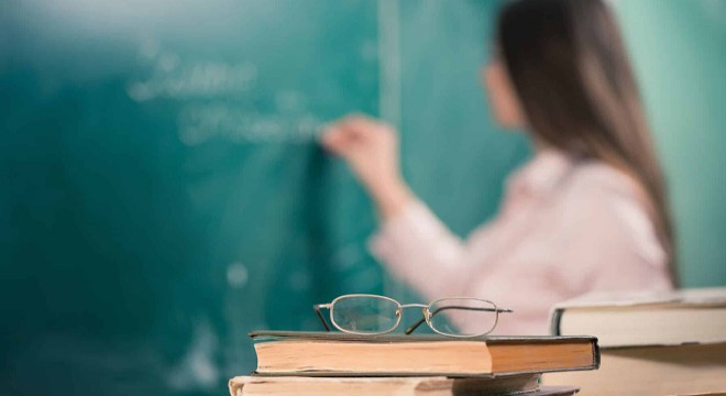 Öğretmenlerin mazerete bağlı yer değiştirme duyuruları yayımlandı