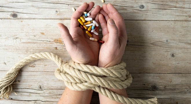 Okullar ve cezaevlerinde bağımlılık taraması yapılacak