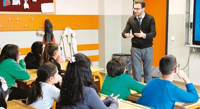 Okullarda 'nezaket sınıfı' dönemi