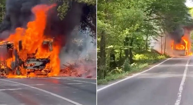 Otobüs yangını: Yolcular tahliye edildi