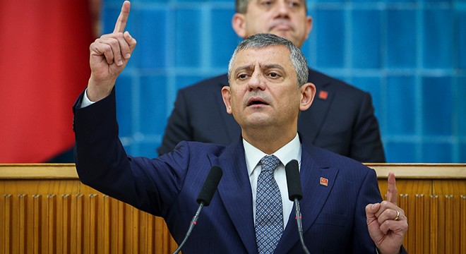 Özgür Özel: Yeni yılda umudu büyütmeye devam edeceğiz