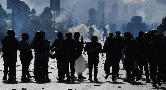 Pakistan'da sokağa çıkma yasağı ilan edildi