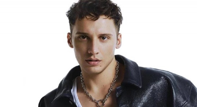 Şarkıcı Edis hakkında karar