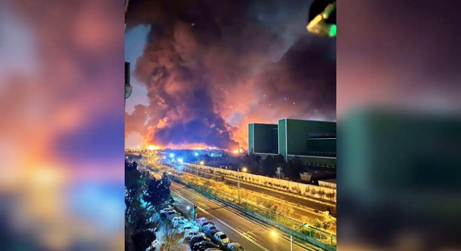 Tahran vuruldu, Tel Aviv'de patlamalar