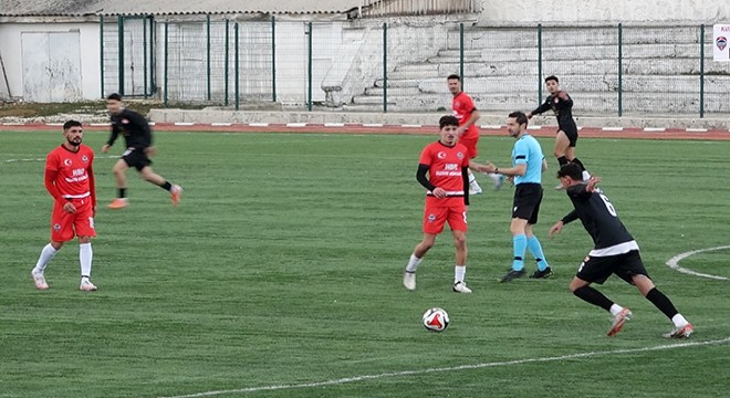 Taraftardan davullu, curalı destek