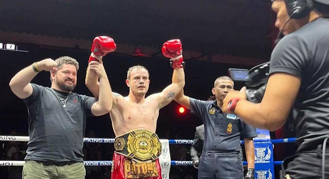 Tayland'da Manavgat rüzgarı