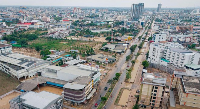 Tayland'da sel 162 can aldı