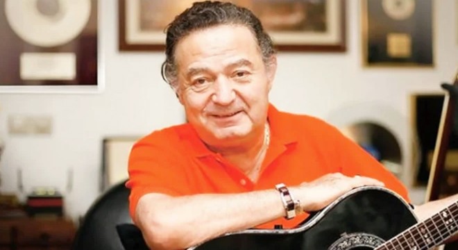 Telif krizi büyüyor: Kayahan'ın imzası sahte çıktı