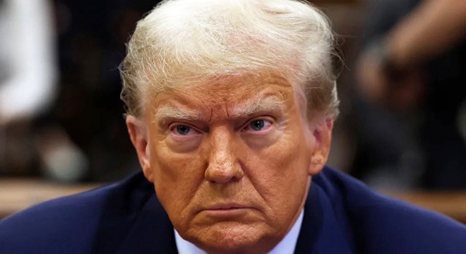 Trump: İran'da her şeyi iki günde yok edebiliriz