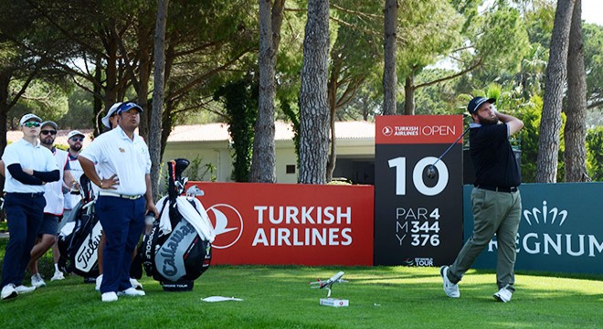 Turkish Airlines Open Golf Turnuvası'nda yıldızlar sahaya çıktı