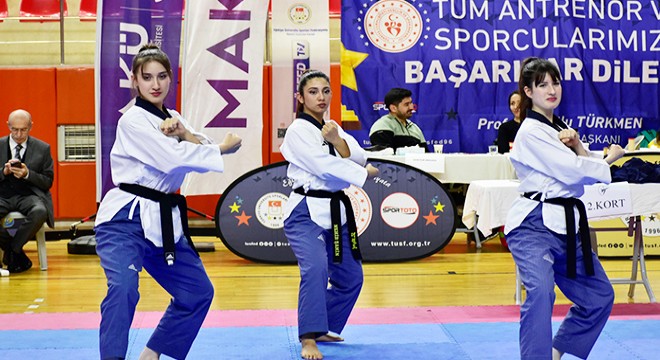 Üniversiteler arası Tekvando Şampiyonası MAKÜ'de yapıldı