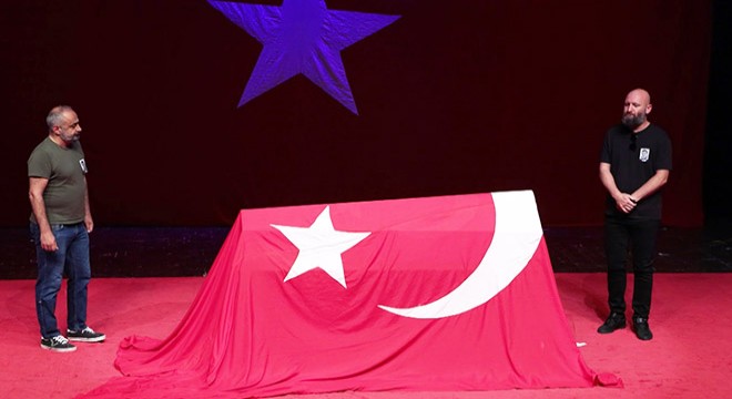 Usta oyuncu Zihni Göktay için Harbiye'de tören düzenlendi