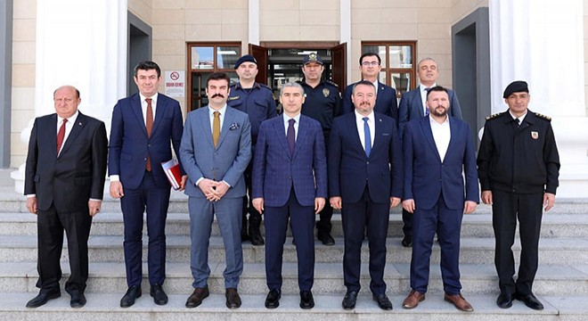 Vali Aktaş'tan Kaymakam Yosunkaya'ya ziyaret