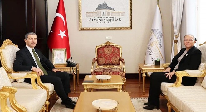 Vali Bilgihan'dan Vali Aktaş'a ziyaret