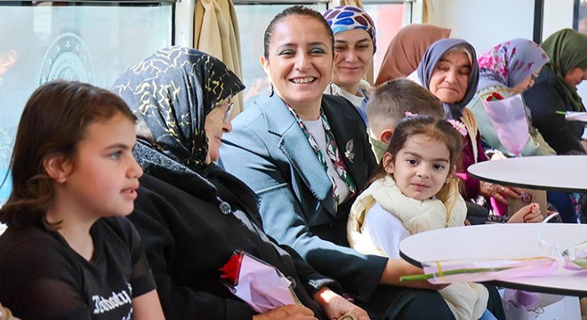 Vali Bilgihan, şehit anneleriyle buluştu