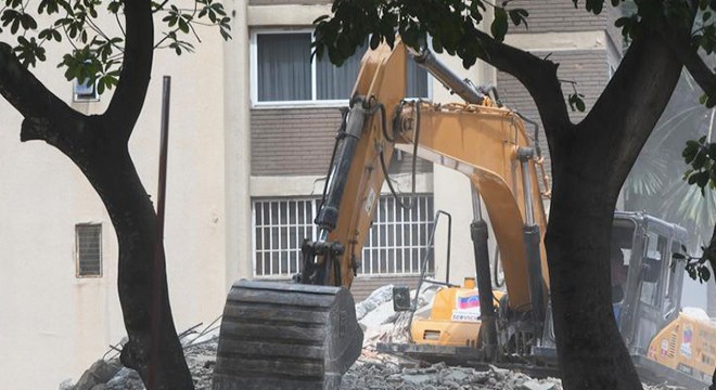 Venezuela'daki depremde ölü sayısı 1943'e yükseldi