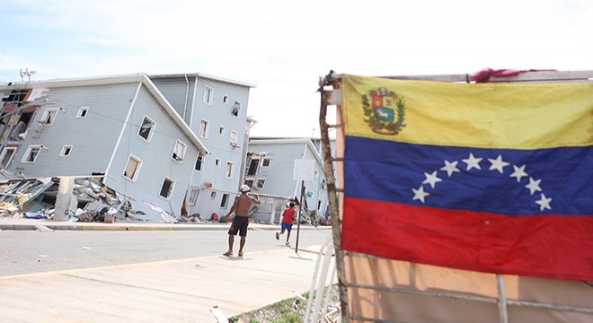 Venezuela'daki depremlerde ölü sayısı 1719'a yükseldi