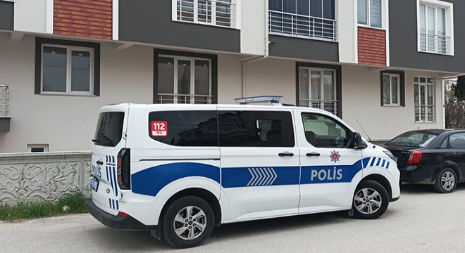 Yalnız yaşadığı evinde ölü bulundu