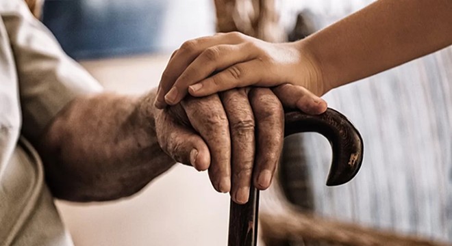 Yaşlı nüfusu 10 milyona dayandı: Kadınlar daha uzun yaşıyor