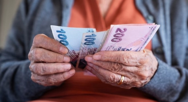 Zamlı emekli maaşı ödeme takvimi ortaya çıktı